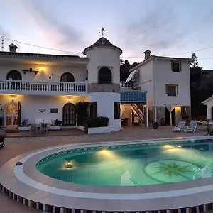 Bed and breakfast Casa Estrella De Salia, Alcaucín